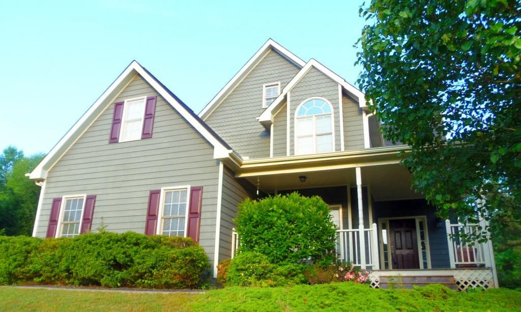 124 Holly Place, Canton, GA 30115 — most recent listing photo