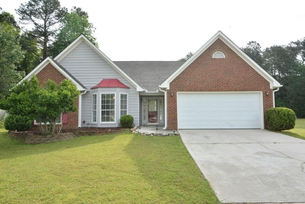 3 bedroom, 2,012 sq ft single family residence sold at 837 Ashley Crossing Lane, Lawrenceville, GA 30043