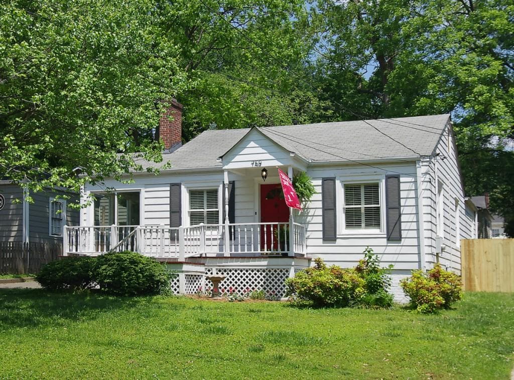 2 bedroom single family residence sold at 759 BERKELEY Avenue, Atlanta, GA 30318