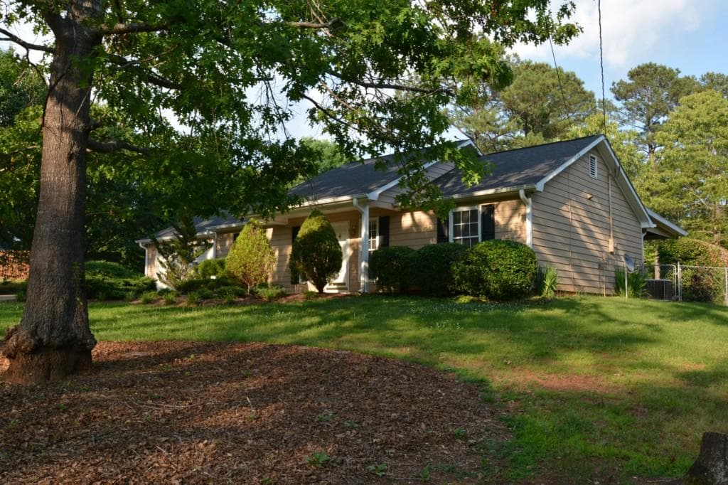105 Stoneview Circle, Covington, GA 30016 — most recent listing photo