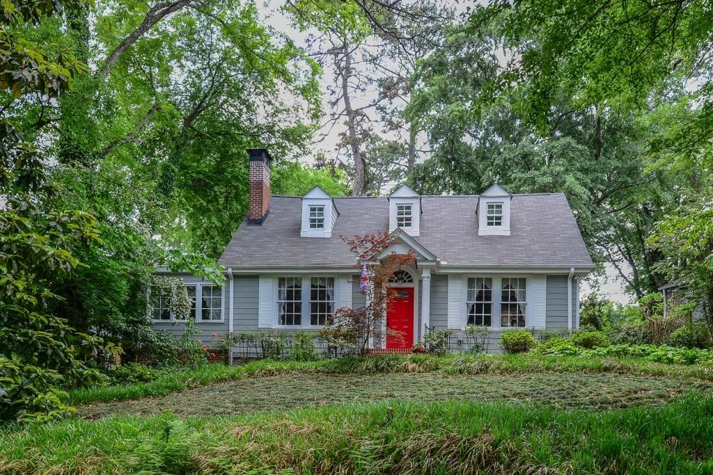3 bedroom, 2,596 sq ft single family residence sold at 1437 Cornell Road, Atlanta, GA 30306