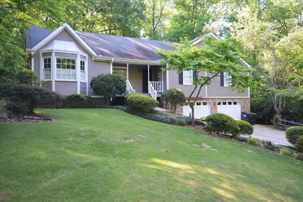 2538 ZACHARY WOODS Drive, Marietta, GA 30064 — most recent listing photo