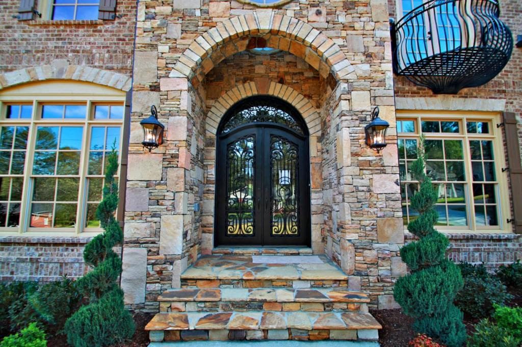 2112 South Akin Drive, Atlanta, GA 30345 — most recent listing photo