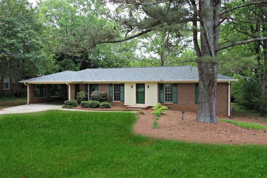 315 Stonebridge Trail, Roswell, GA 30075 — most recent listing photo