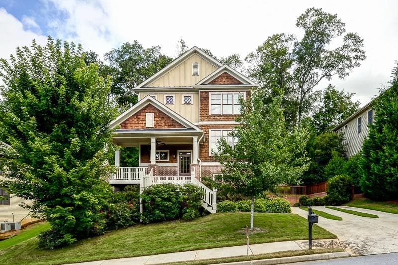 3 bedroom, 2,154 sq ft single family residence sold at 2557 Kickerillo Way, Atlanta, GA 30316