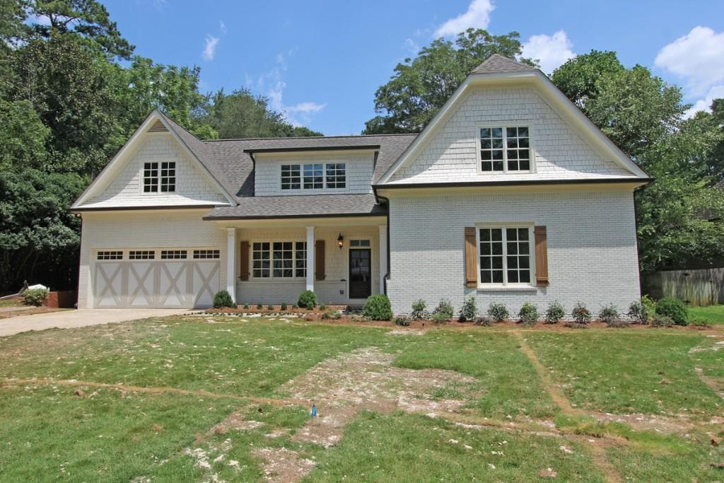 4 bedroom single family residence sold at 4715 HIGH POINT Road, Sandy Springs, GA 30342