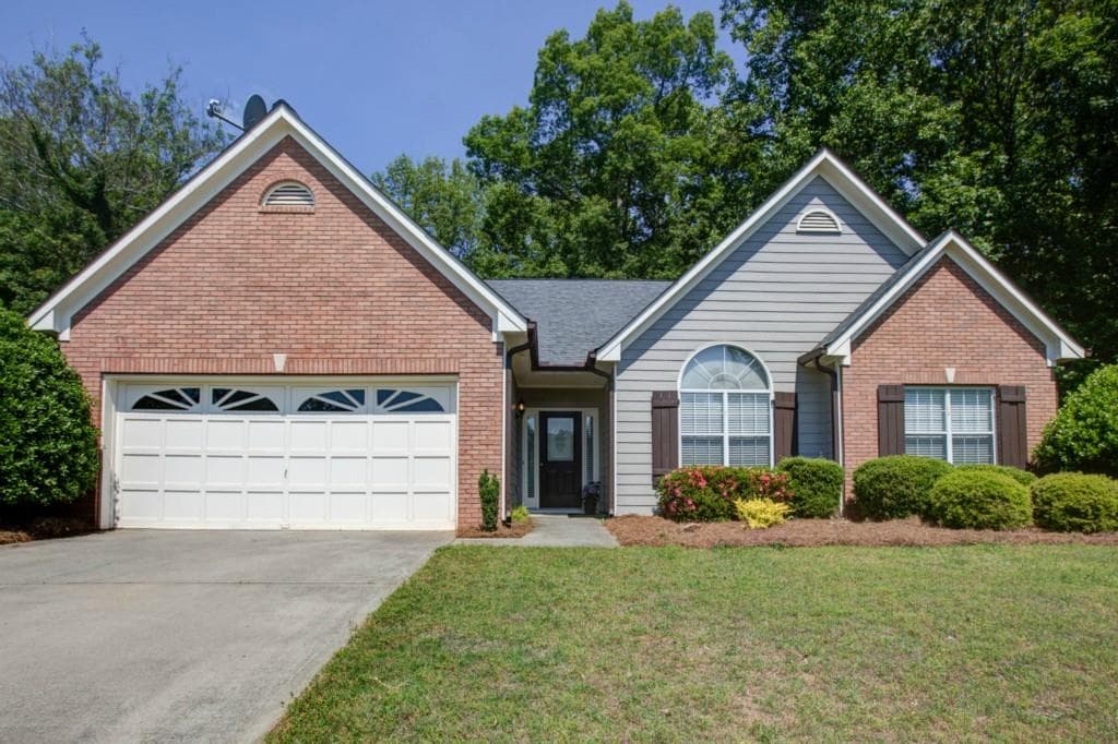 1665 Keylake Drive, Suwanee, GA 30024 — most recent listing photo