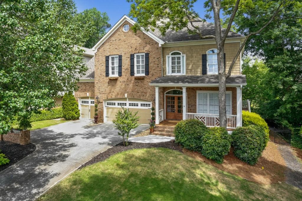 1082 Pine Grove Avenue, Brookhaven, GA 30319 — most recent listing photo