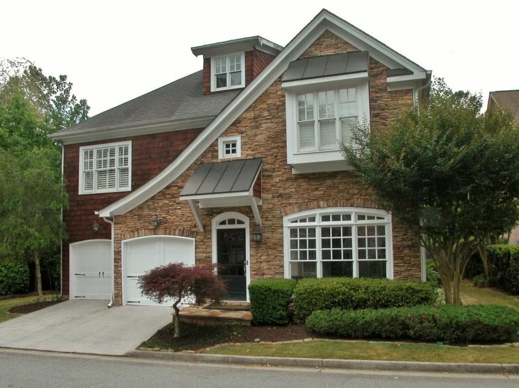 2624 Brookline Circle, Brookhaven, GA 30319 — most recent listing photo