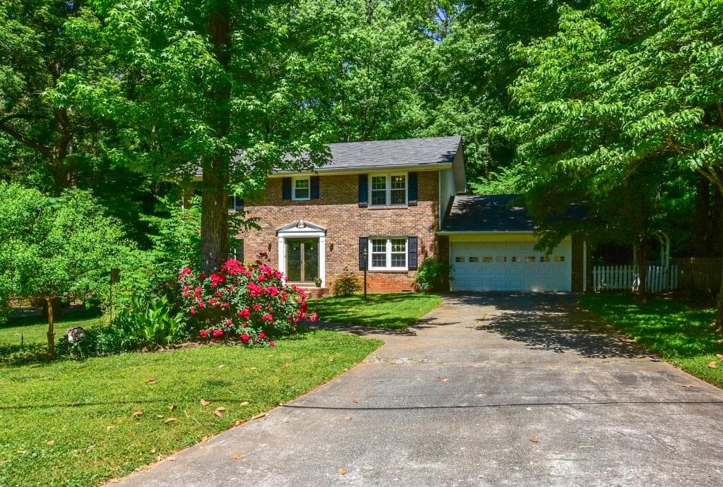 4 bedroom, 2,080 sq ft single family residence sold at 3892 Woburn Drive, Tucker, GA 30084