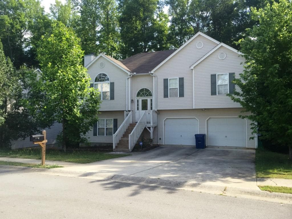 5747 Newnan Circle, Austell, GA 30106 — most recent listing photo