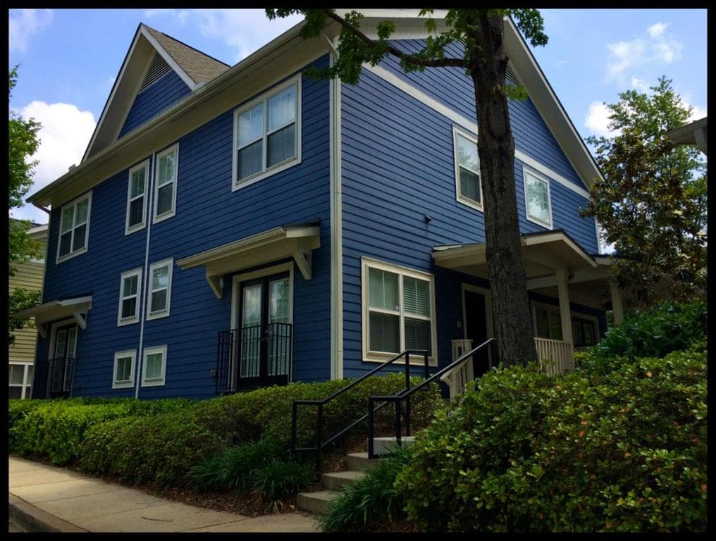 231 Carlyle Drive, Atlanta, GA 30307 — most recent listing photo