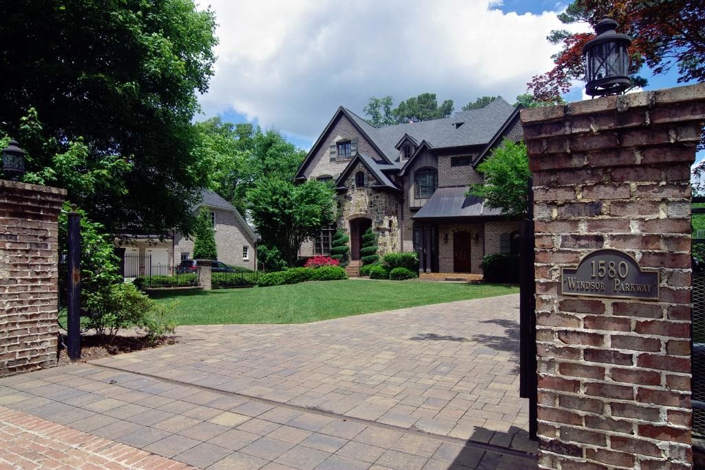 1580 Windsor Parkway, Brookhaven, GA 30319 — most recent listing photo