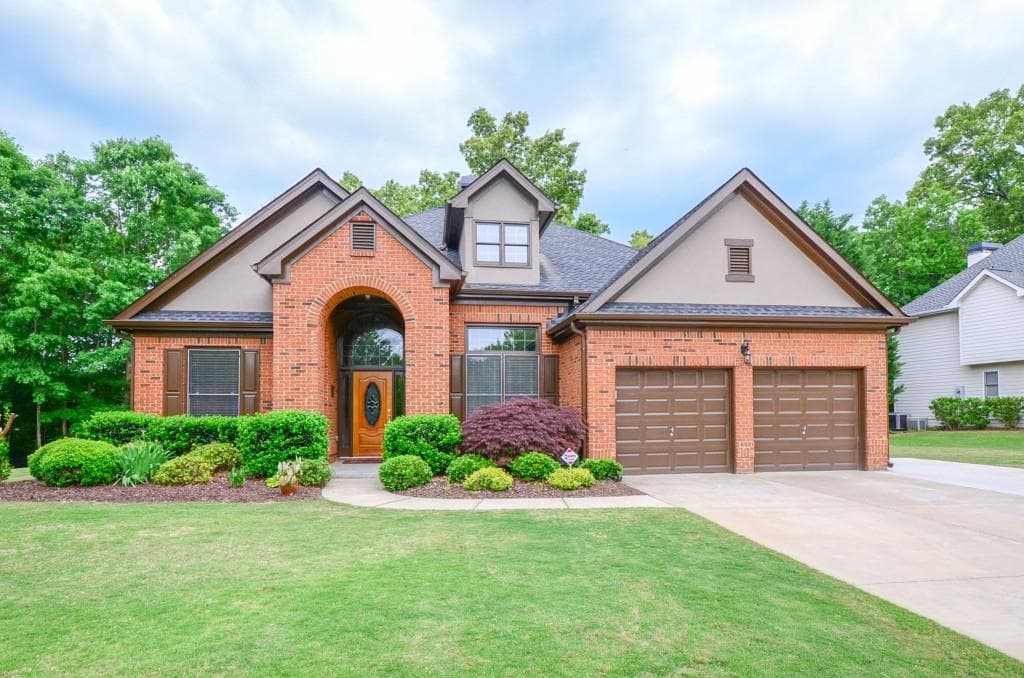 6444 Long Ivy Way, Sugar Hill, GA 30518 — most recent listing photo