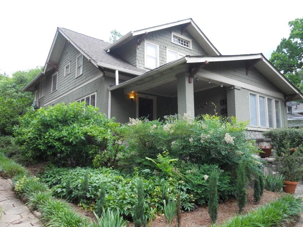 quadruplex sold at 772 St Charles Avenue, Atlanta, GA 30306