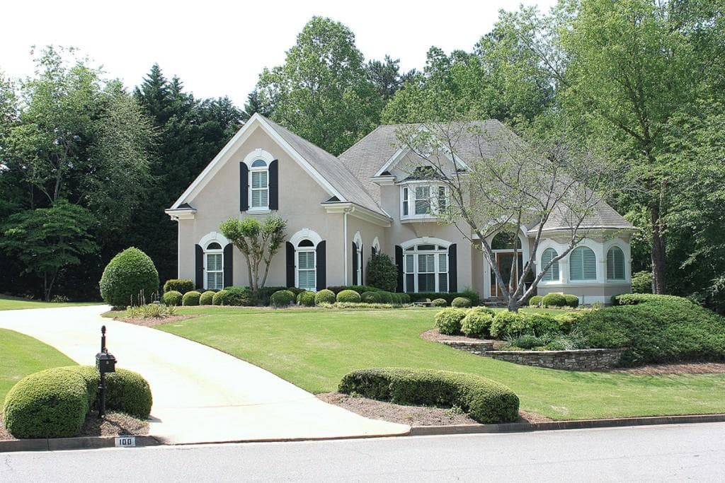 4 bedroom, 3,671 sq ft single family residence sold at 100 Highland Oaks Court, Milton, GA 30004