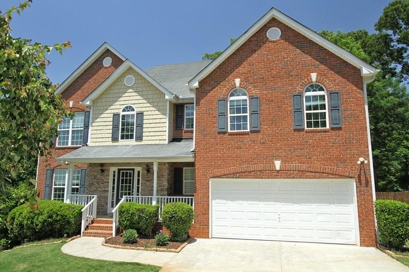 5422 Pleasant Woods Drive, Flowery Branch, GA 30542 — most recent listing photo