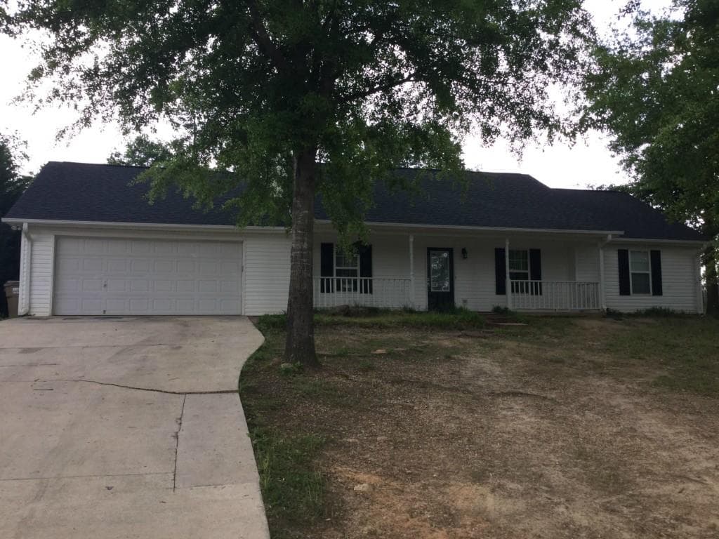 486 Hickory Bluff, Braselton, GA 30517 — most recent listing photo
