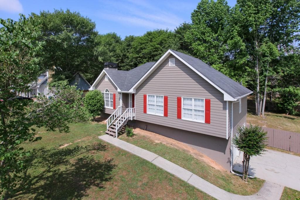 415 Ashley Way, Loganville, GA 30052 — most recent listing photo