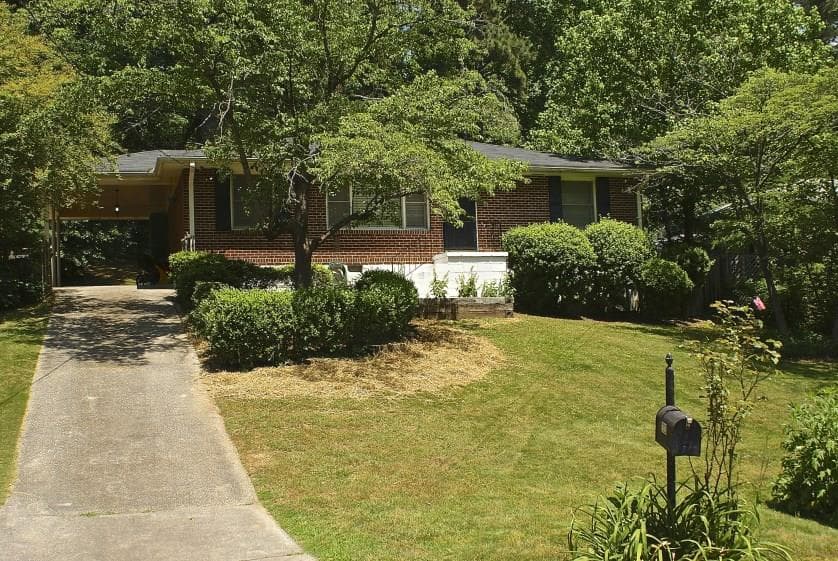 2328 Hunting Valley Drive, Decatur, GA 30033 — most recent listing photo