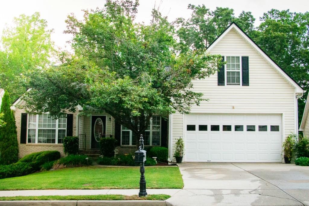 4945 Markim Forest Lane, Sugar Hill, GA 30518 — most recent listing photo
