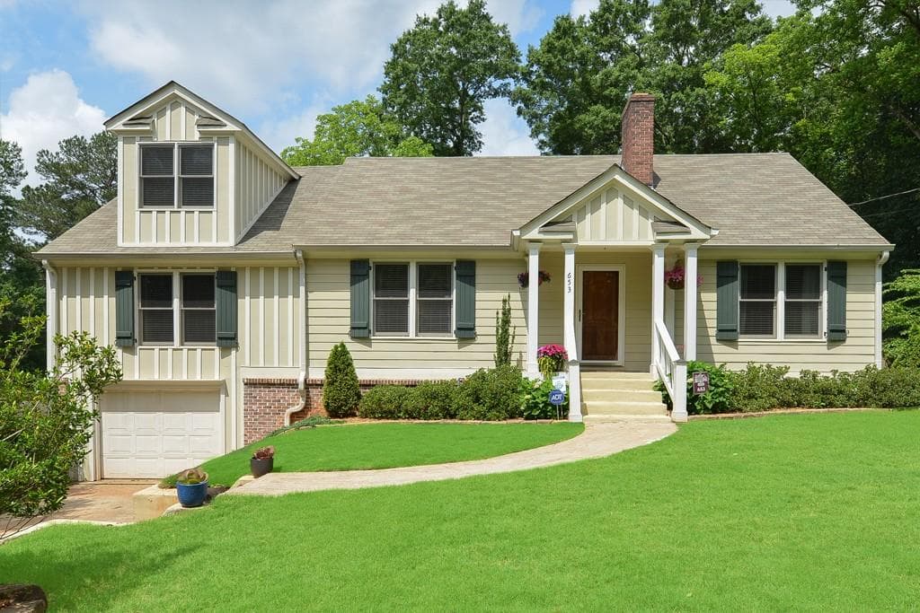 4 bedroom, 2,340 sq ft single family residence sold at 653 Clifton Road, Atlanta, GA 30316