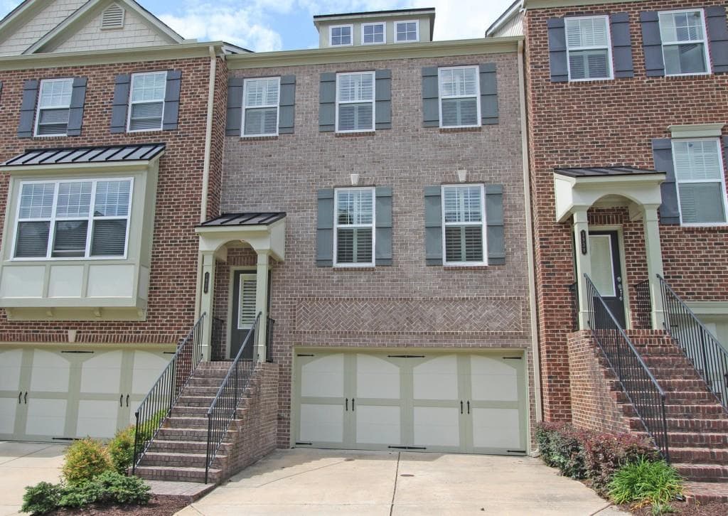 1936 Cobblestone Circle, Brookhaven, GA 30319 — most recent listing photo