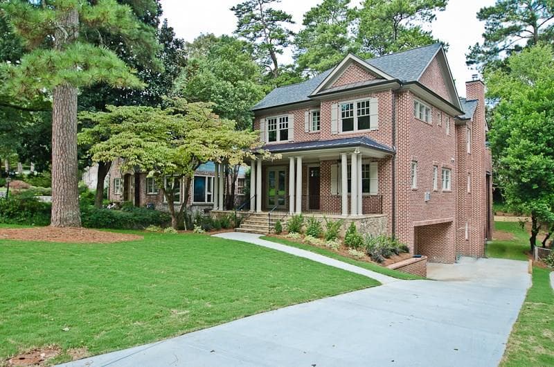 5 bedroom, 4,500 sq ft single family residence sold at 3160 NE Peachtree Drive, Atlanta, GA 30305
