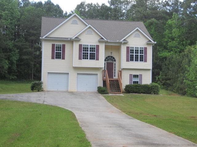 108 Legacy Lane, Newnan, GA 30265 — most recent listing photo