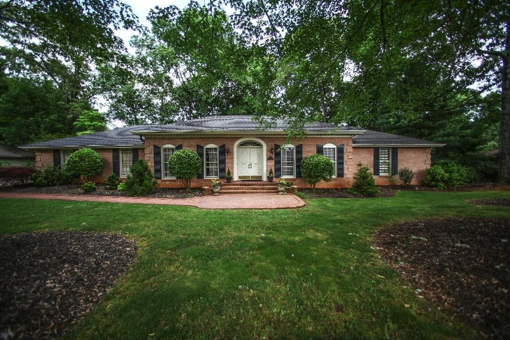 5 bedroom single family residence sold at 1365 Land O Lakes Drive, Roswell, GA 30075