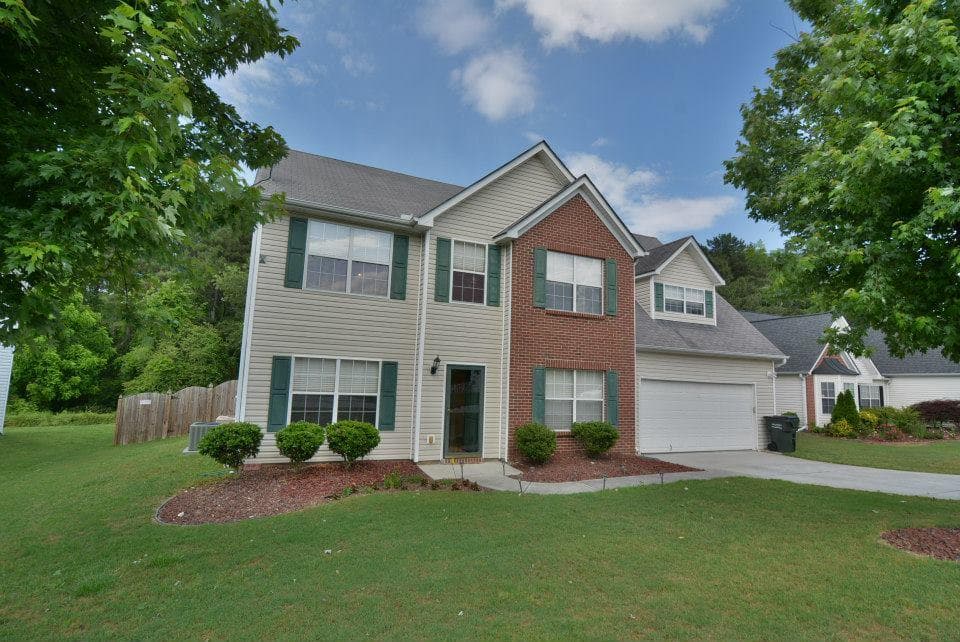 3725 Golfe Links Drive, Snellville, GA 30039 — most recent listing photo