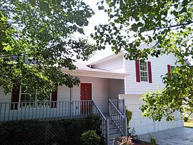 102 Sandi Place, Dallas, GA 30132 — most recent listing photo