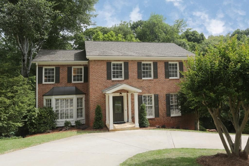 5655 Bunky Way, Dunwoody, GA 30338 — most recent listing photo