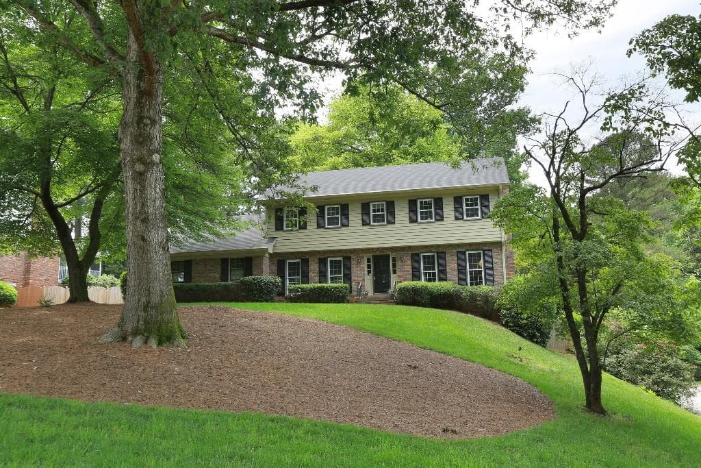 1952 Peeler Road, Dunwoody, GA 30338 — most recent listing photo