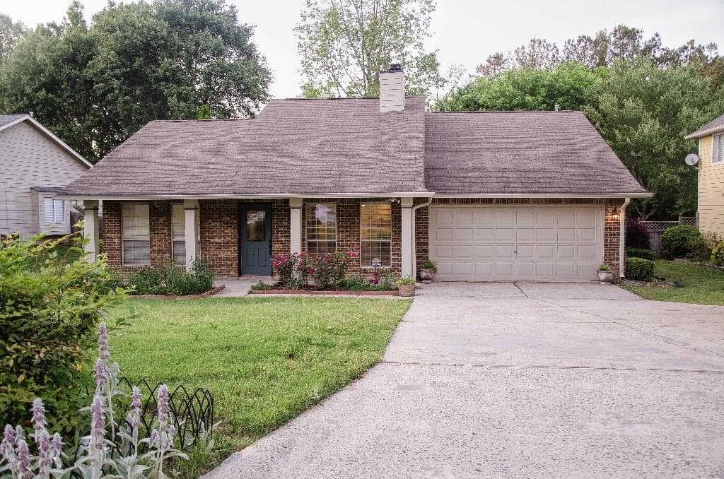 10570 Willow Meadow Circle, Alpharetta, GA 30022 — most recent listing photo