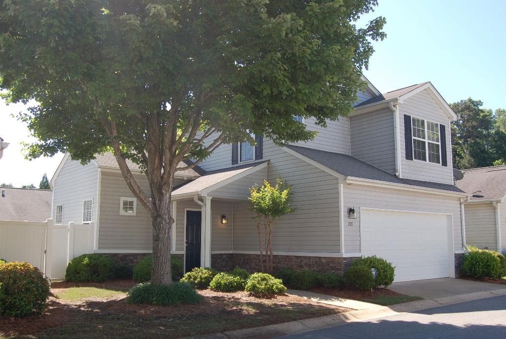 709 Bedford Court, Woodstock, GA 30188 — most recent listing photo