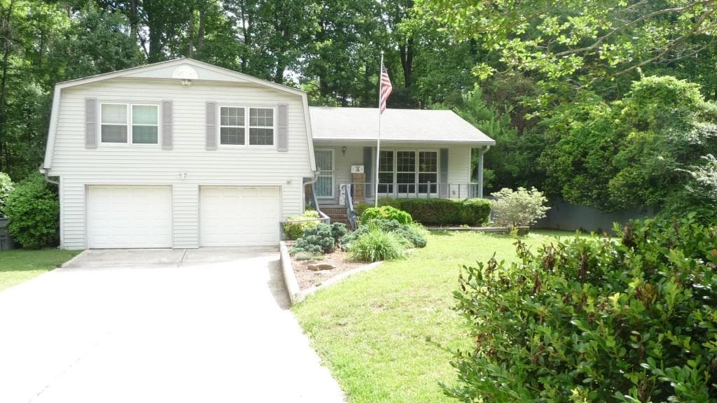 640 CREEKWOOD Trail, Marietta, GA 30068 — most recent listing photo