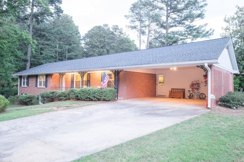 1305 Fork Creek Trail, Decatur, GA 30033 — most recent listing photo