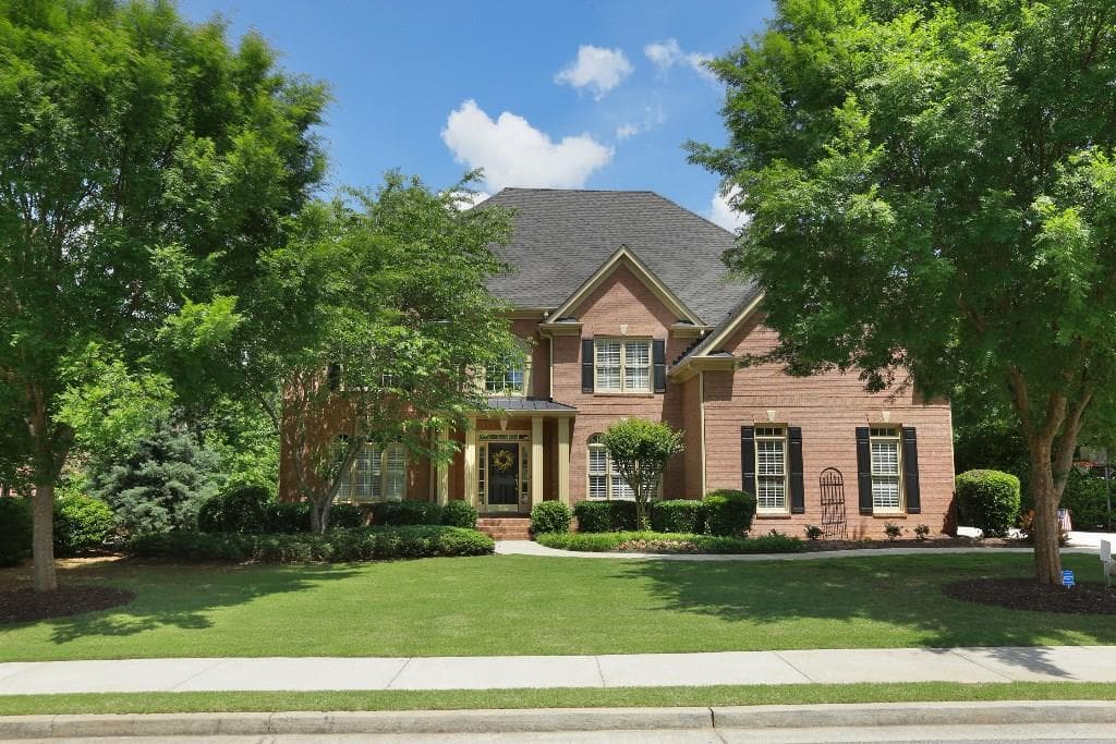 445 Garrick Point, Alpharetta, GA 30022 — most recent listing photo