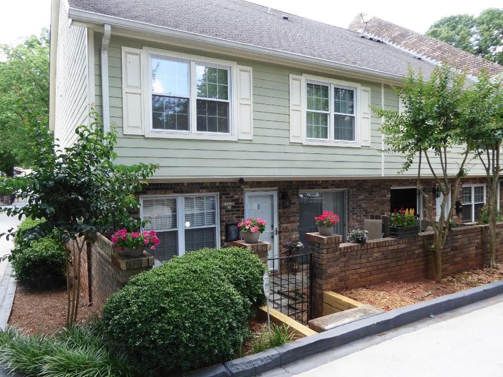 307 Adair Street D6, Decatur, GA 30030 — most recent listing photo