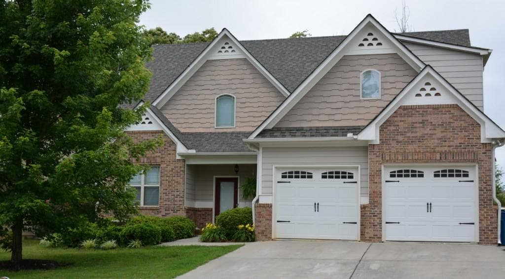 4 bedroom, 1,692 sq ft single family residence sold at 15 Redwood Drive, Adairsville, GA 30103