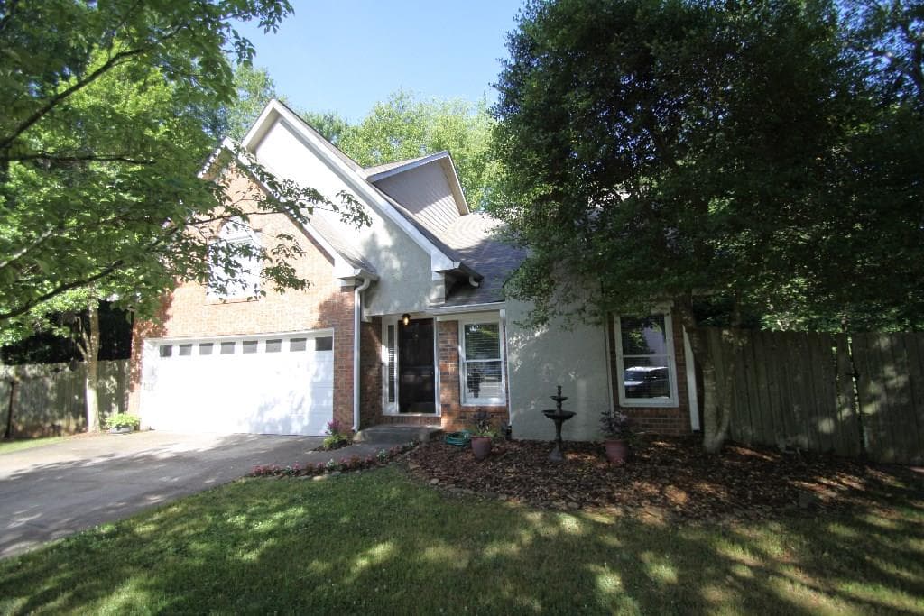 899 Leeds Castle Way, Marietta, GA 30066 — most recent listing photo