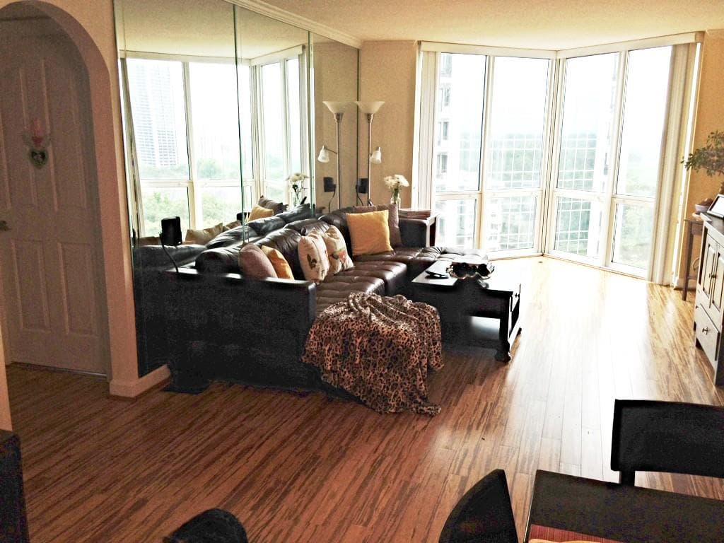 2 bedroom, 1,228 sq ft condominium sold at 2870 Pharr Court South 1806, Atlanta, GA 30305