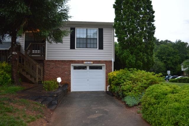 5025 Sand Wedge Circle, Kennesaw, GA 30144 — most recent listing photo