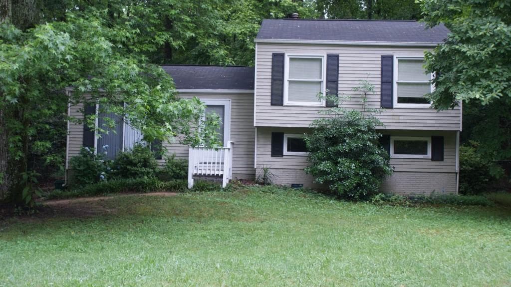 3247 Sunderland Drive, Snellville, GA 30039 — most recent listing photo