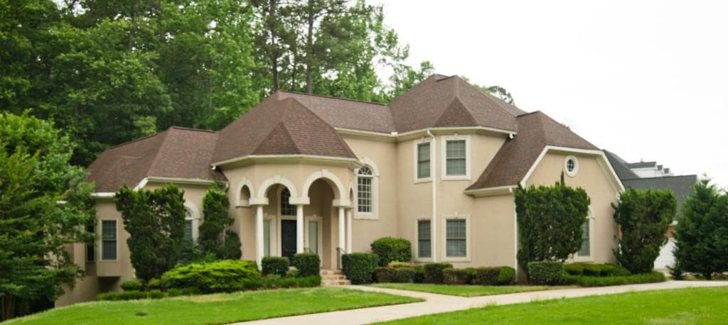 5 bedroom, 5,000 sq ft single family residence sold at 200 Pebblecreek Place, Atlanta, GA 30331
