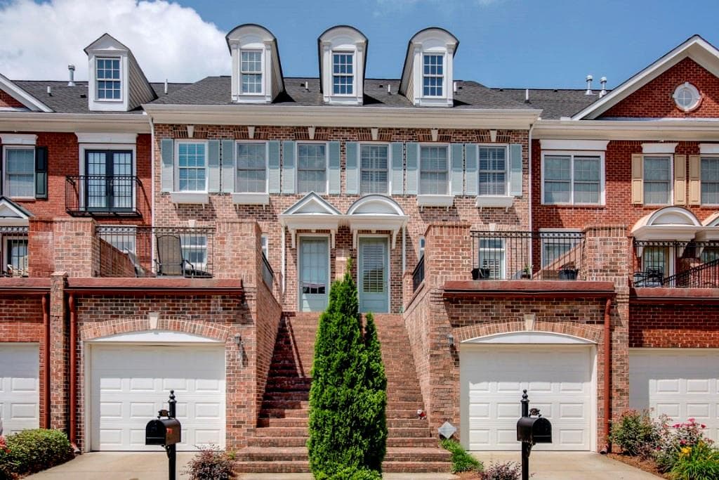 6009 Waters Edge Trail, Roswell, GA 30075 — most recent listing photo