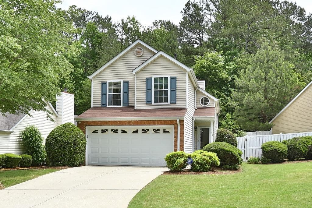 3 bedroom, 1,013 sq ft single family residence sold at 1015 Braesridge Way, Alpharetta, GA 30022