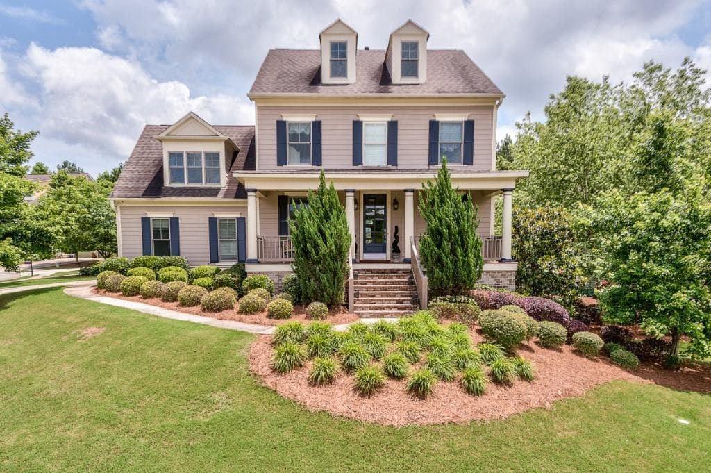 5 bedroom single family residence sold at 6411 Crown Forest Court, Mableton, GA 30126
