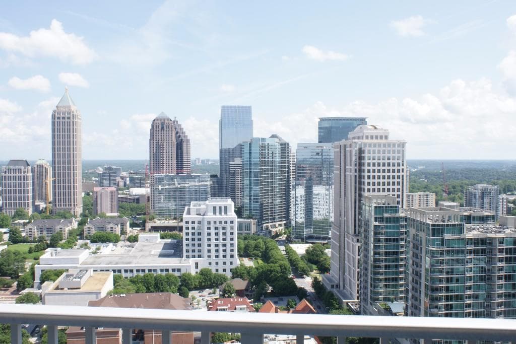 1 bedroom, 796 sq ft condominium sold at 860 Peachtree Street 2810, Atlanta, GA 30308